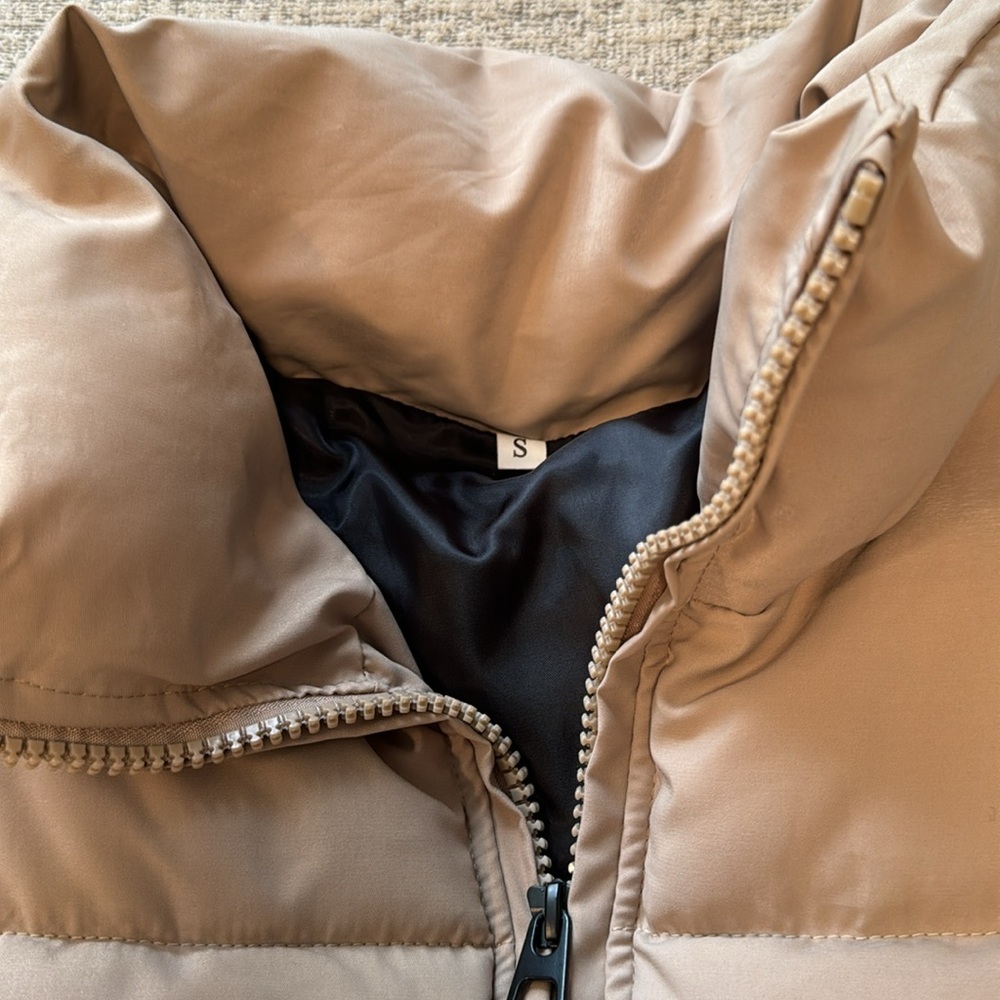 Puffer Jacket - Picture 2 of 4